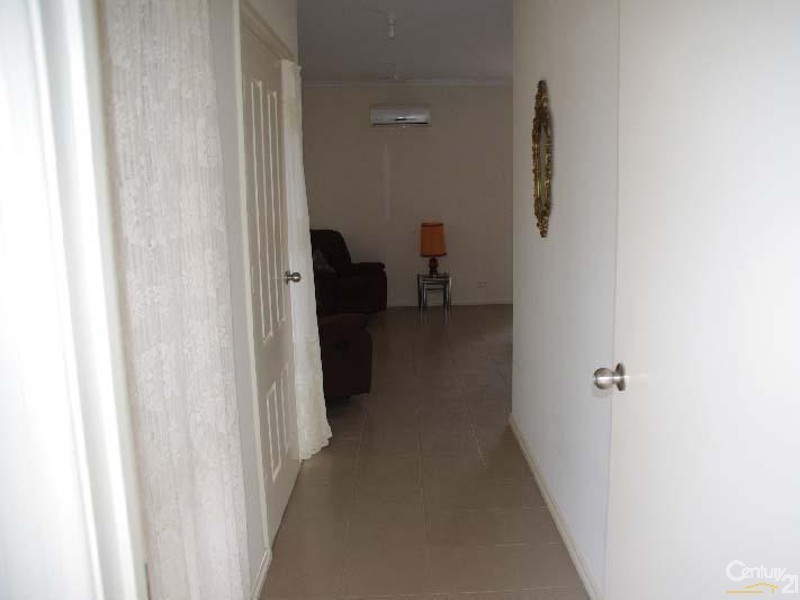 1/1 Shorter Street, Moonta Bay SA 5558