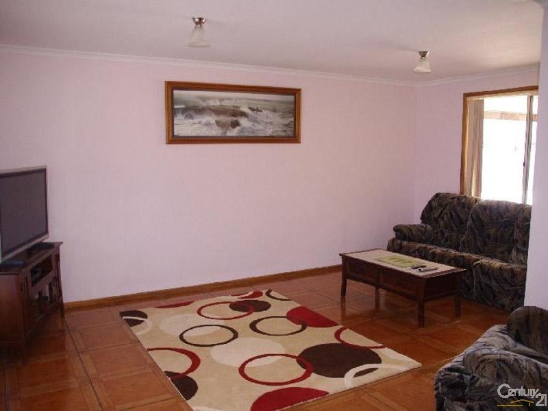 25 Ernest Terrace, Wallaroo SA 5556