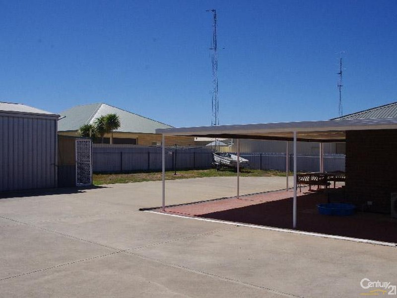 25 Ernest Terrace, Wallaroo SA 5556