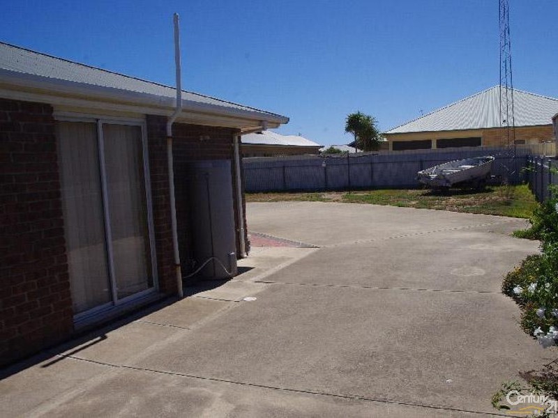 25 Ernest Terrace, Wallaroo SA 5556