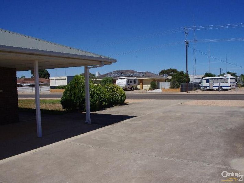 25 Ernest Terrace, Wallaroo SA 5556