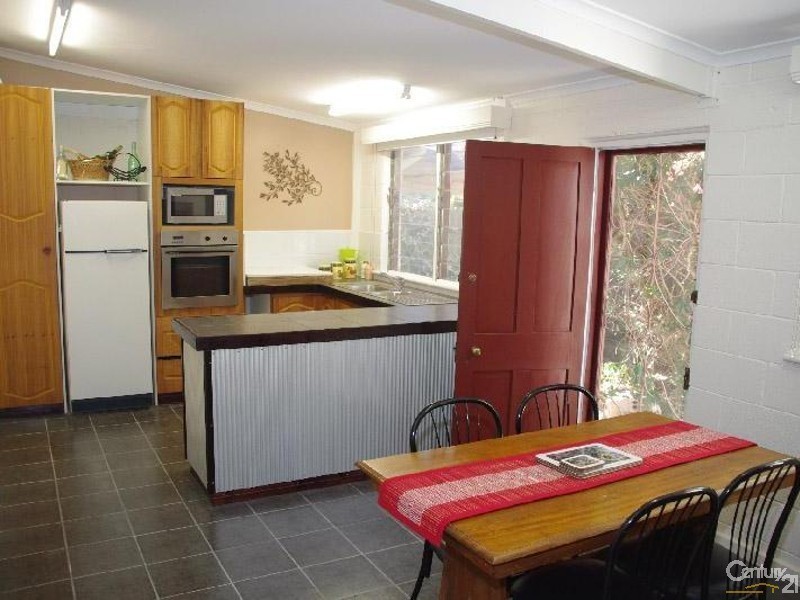 72 George Street, Moonta SA 5558