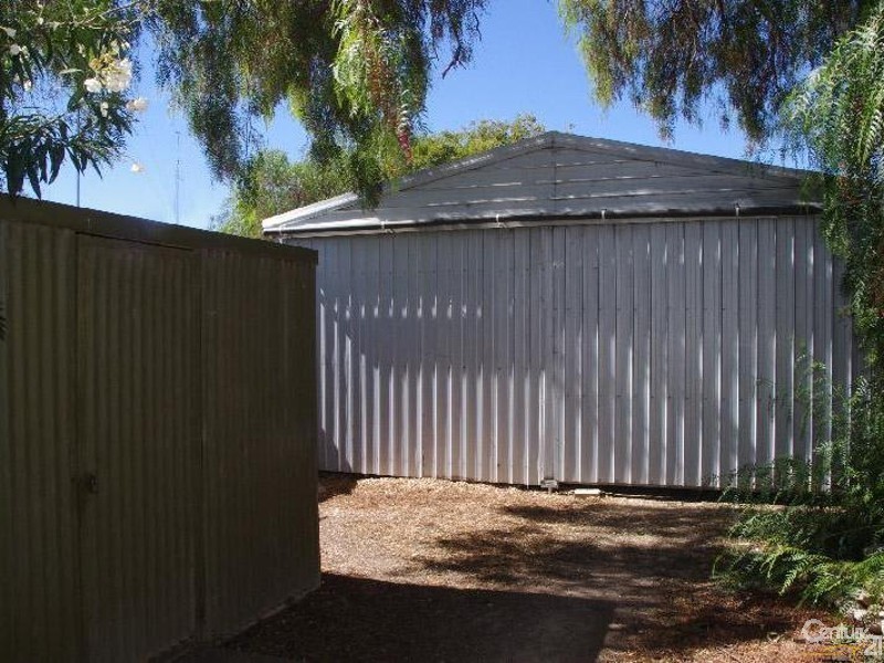 72 George Street, Moonta SA 5558