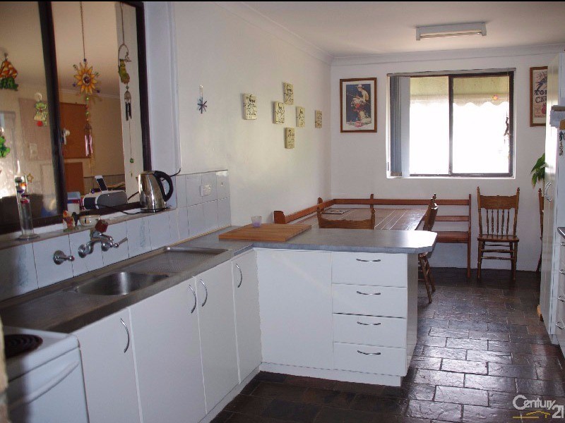 5 Kadina Road, Moonta SA 5558