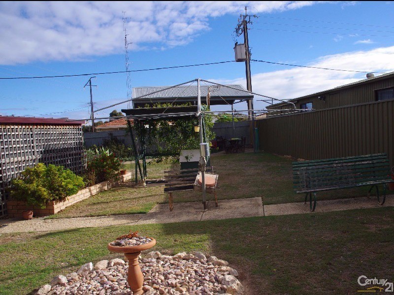 5 Kadina Road, Moonta SA 5558