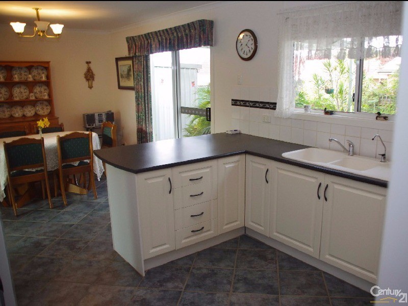 11 Gardiner Street, Moonta SA 5558