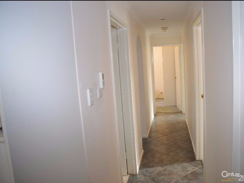 11 Gardiner Street, Moonta SA 5558