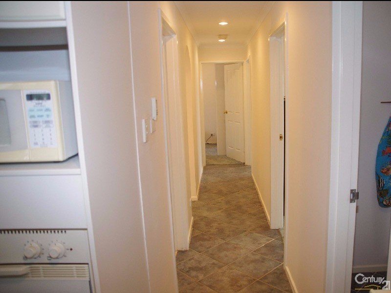 11 Gardiner Street, Moonta SA 5558