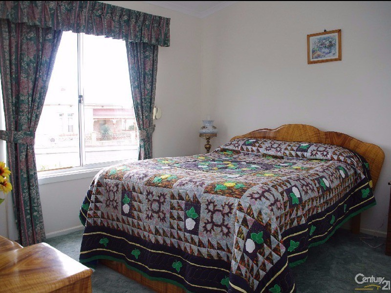 11 Gardiner Street, Moonta SA 5558