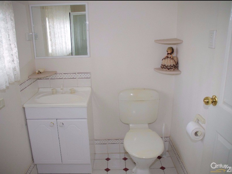 11 Gardiner Street, Moonta SA 5558