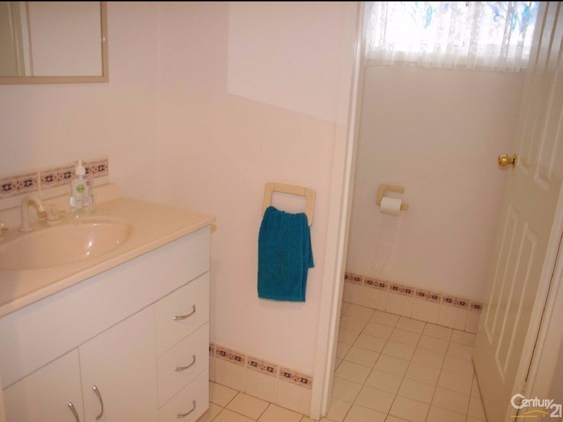 11 Gardiner Street, Moonta SA 5558