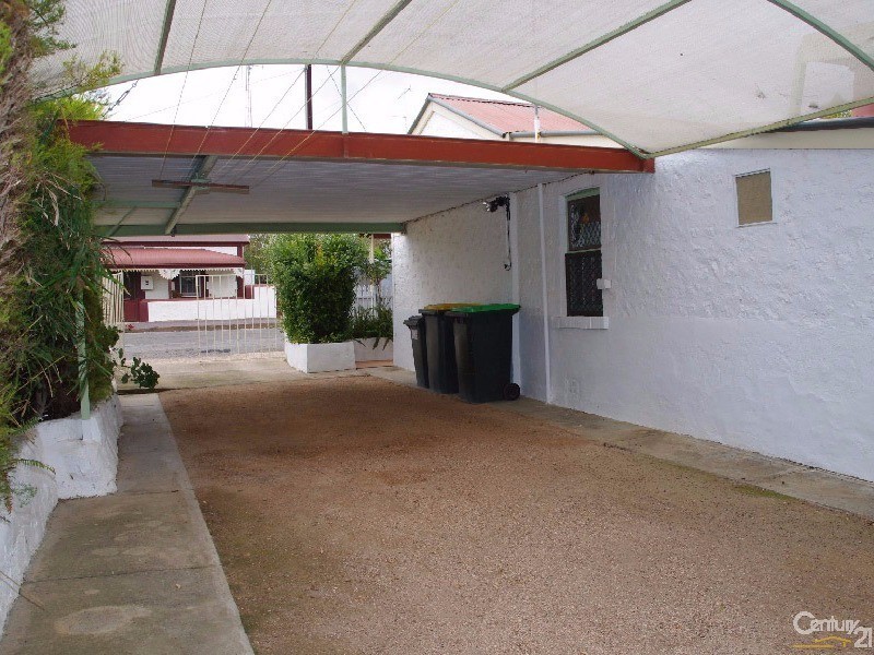 12 Henry Street, Moonta SA 5558