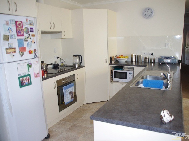 7 Chapple Street, Moonta Bay SA 5558