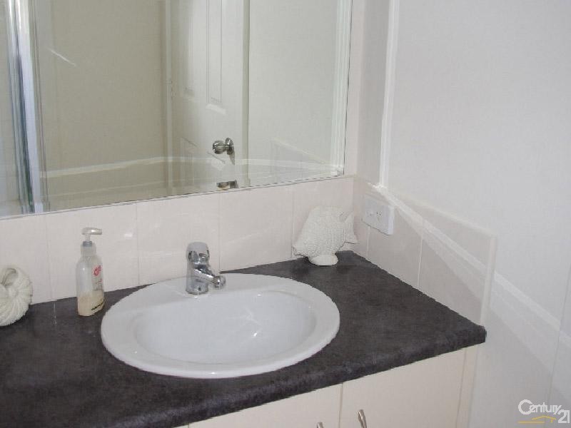 7 Chapple Street, Moonta Bay SA 5558