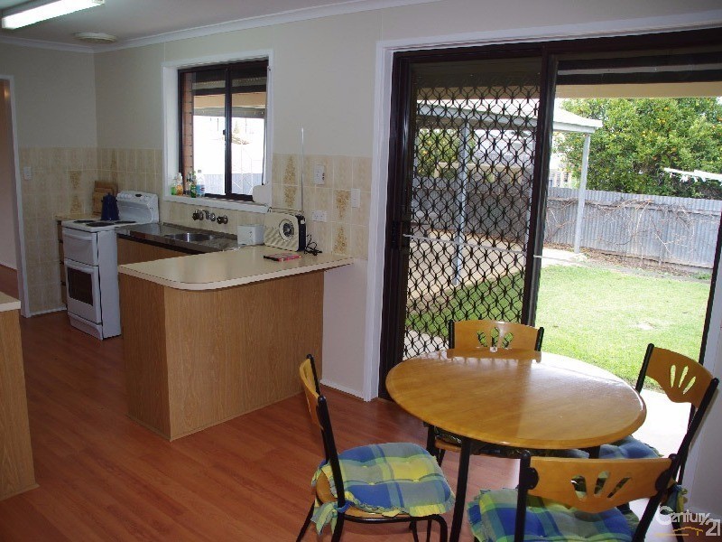 11 Stuckey Street, Moonta Bay SA 5558