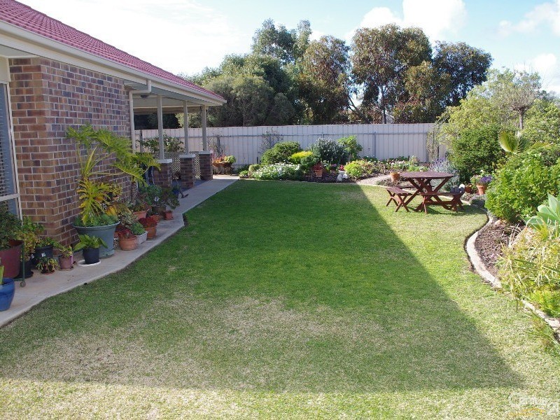 21 Harry’s Point Road, Port Hughes SA 5558