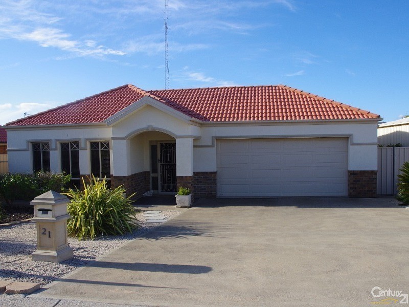 21 Harry’s Point Road, Port Hughes SA 5558