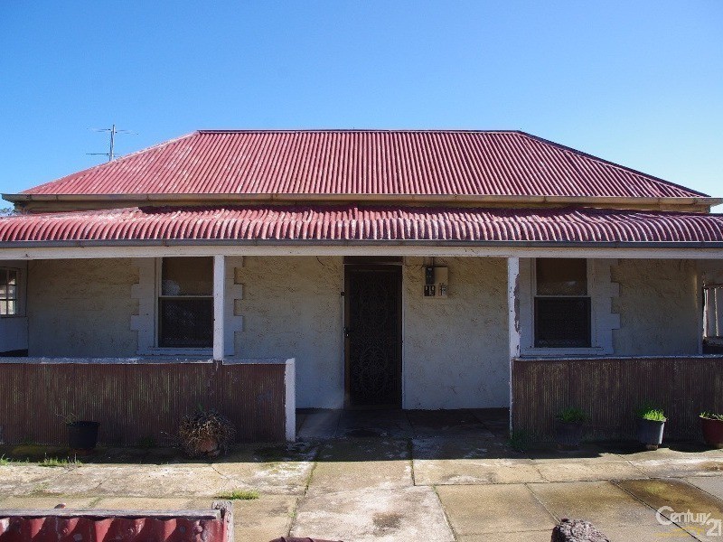 18 Milne Street, Moonta Mines SA 5558
