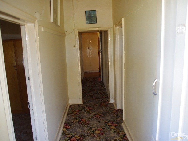 18 Milne Street, Moonta Mines SA 5558