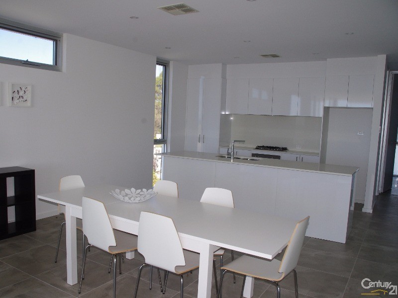Unit 1 2 Marine Parade, Moonta Bay SA 5558