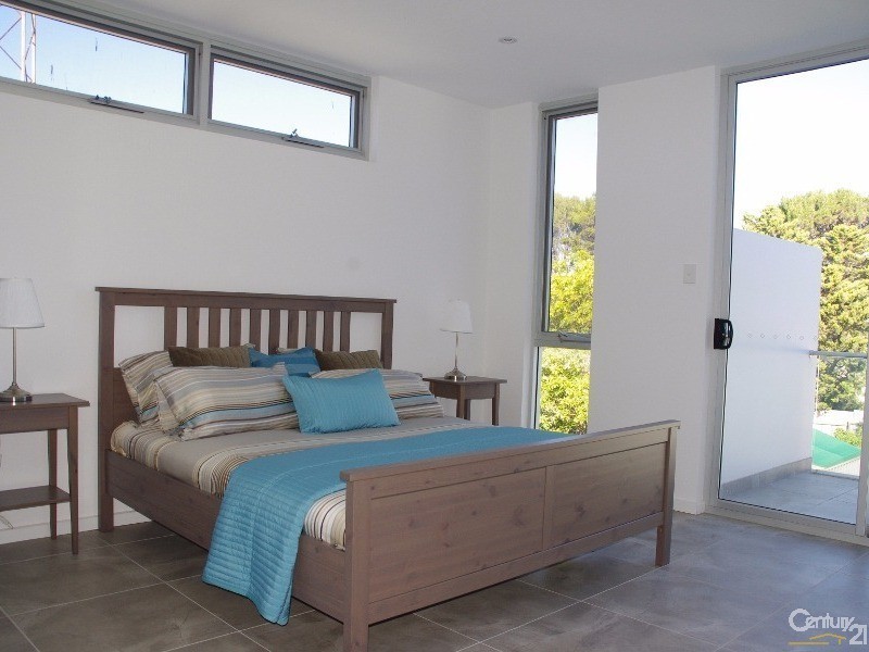 Unit 1 2 Marine Parade, Moonta Bay SA 5558