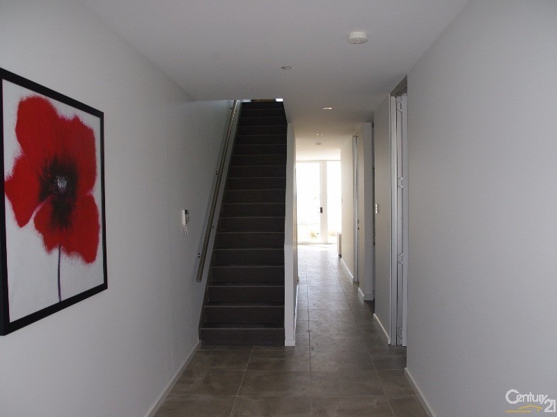 Unit 1 2 Marine Parade, Moonta Bay SA 5558