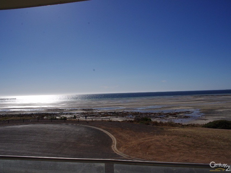Unit 1 2 Marine Parade, Moonta Bay SA 5558