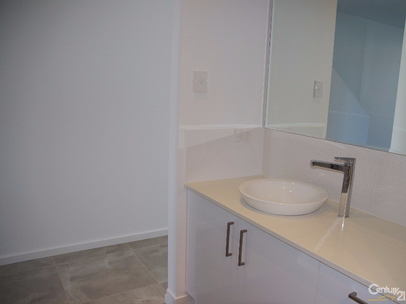 2A Marine Parade, Moonta Bay SA 5558