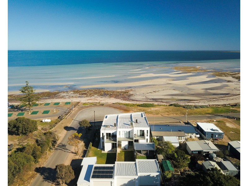 2A Marine Parade, Moonta Bay SA 5558