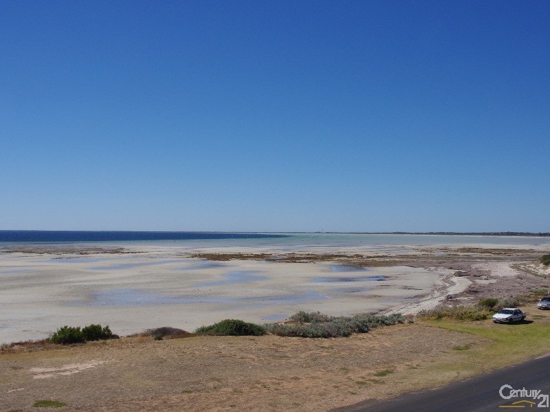 2A Marine Parade, Moonta Bay SA 5558