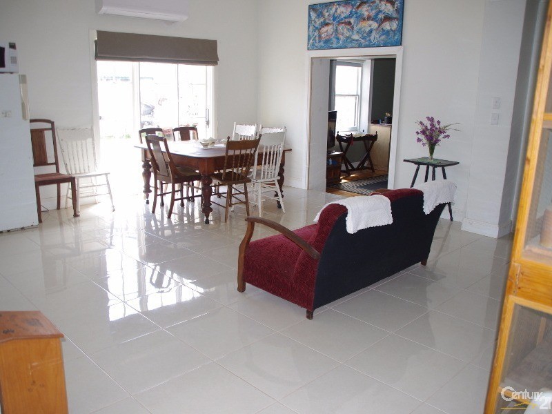 95 George Street, Moonta SA 5558
