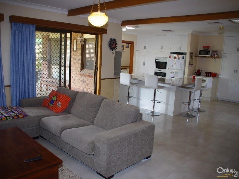 130 Bay Road, Moonta Bay SA 5558