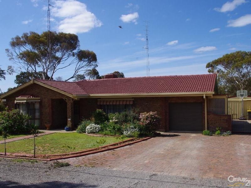130 Bay Road, Moonta Bay SA 5558
