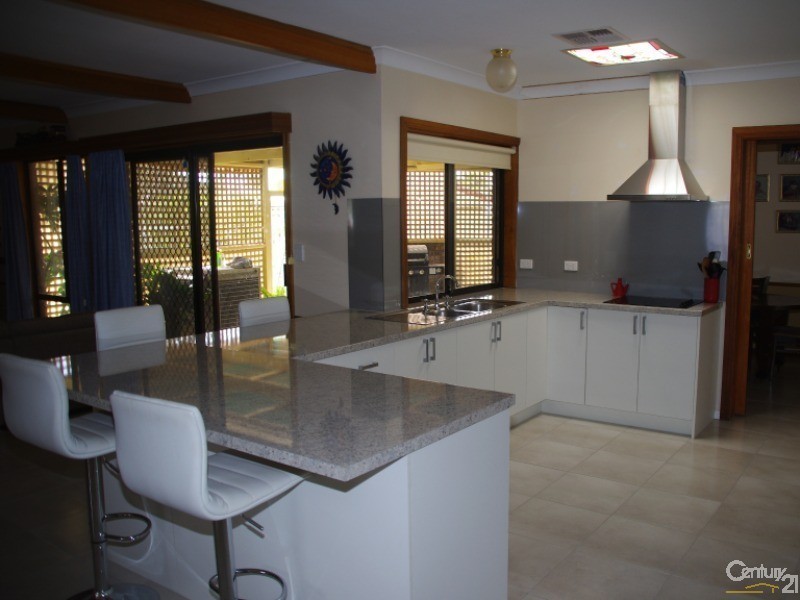 130 Bay Road, Moonta Bay SA 5558