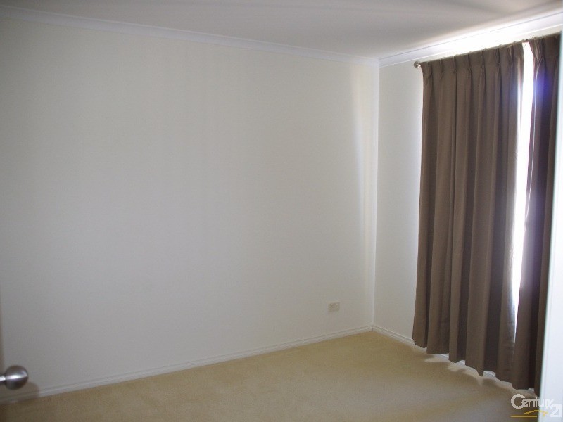 12 Reynold Street, Moonta Bay SA 5558