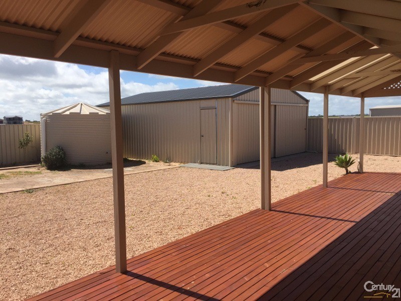 14 Keen Street, Moonta Bay SA 5558