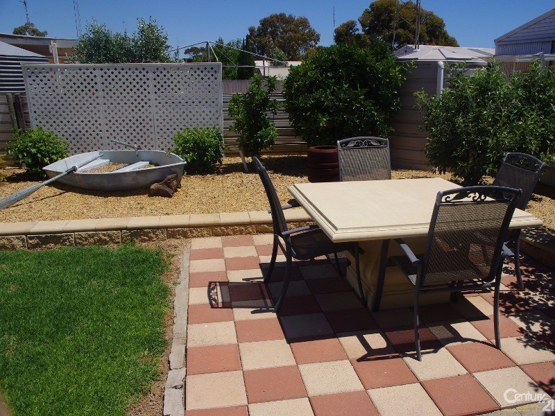 14 Edith Street, Moonta Bay SA 5558