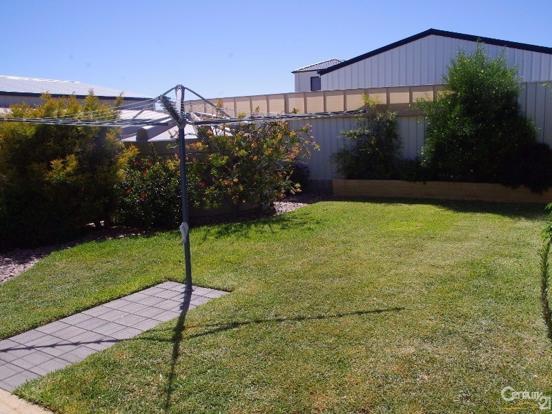 3 Dimond Road, Moonta Bay SA 5558