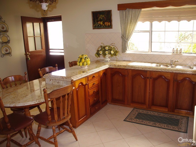 6 Prankerd Street, Moonta Bay SA 5558