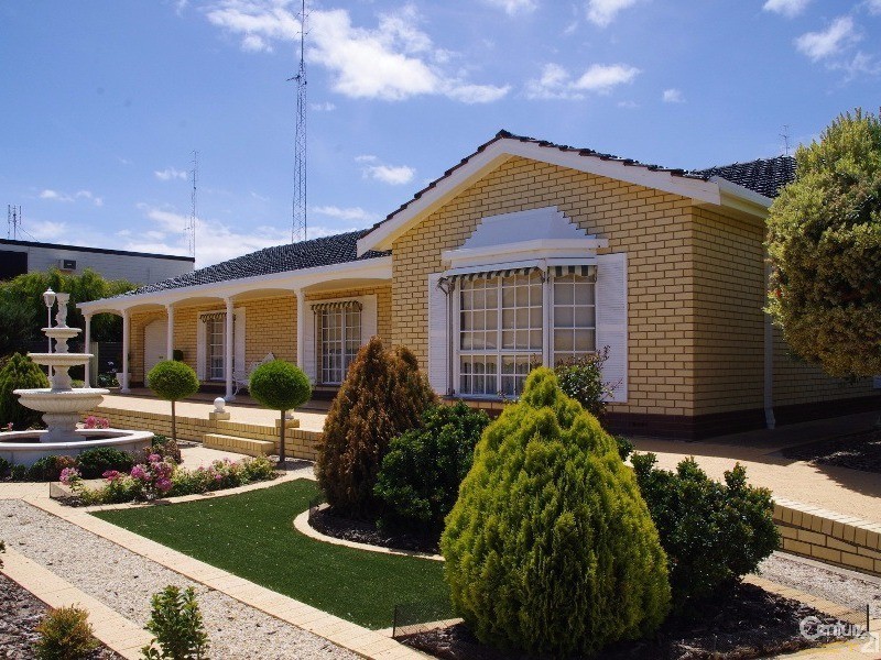 6 Prankerd Street, Moonta Bay SA 5558