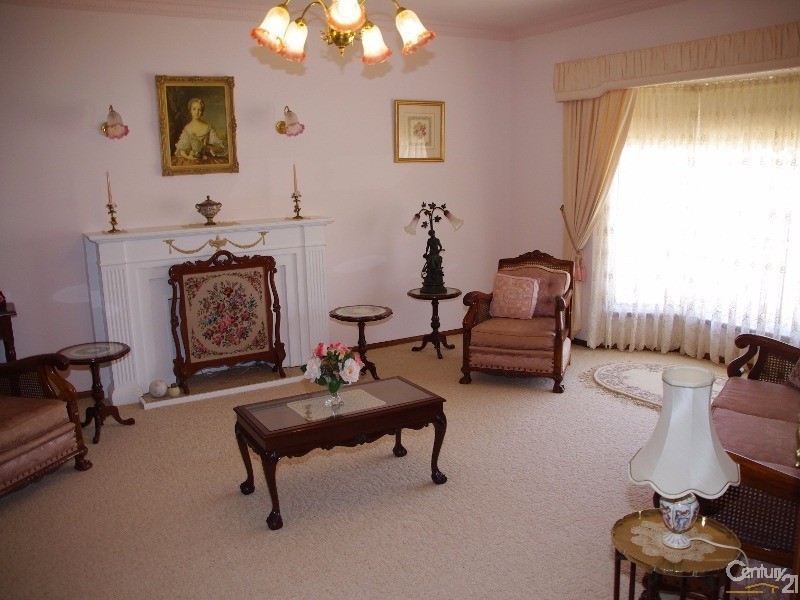 6 Prankerd Street, Moonta Bay SA 5558