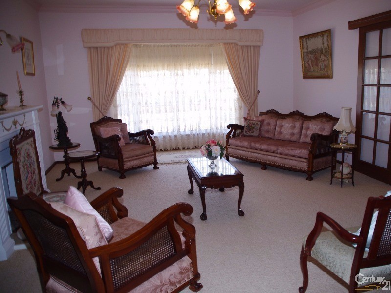 6 Prankerd Street, Moonta Bay SA 5558