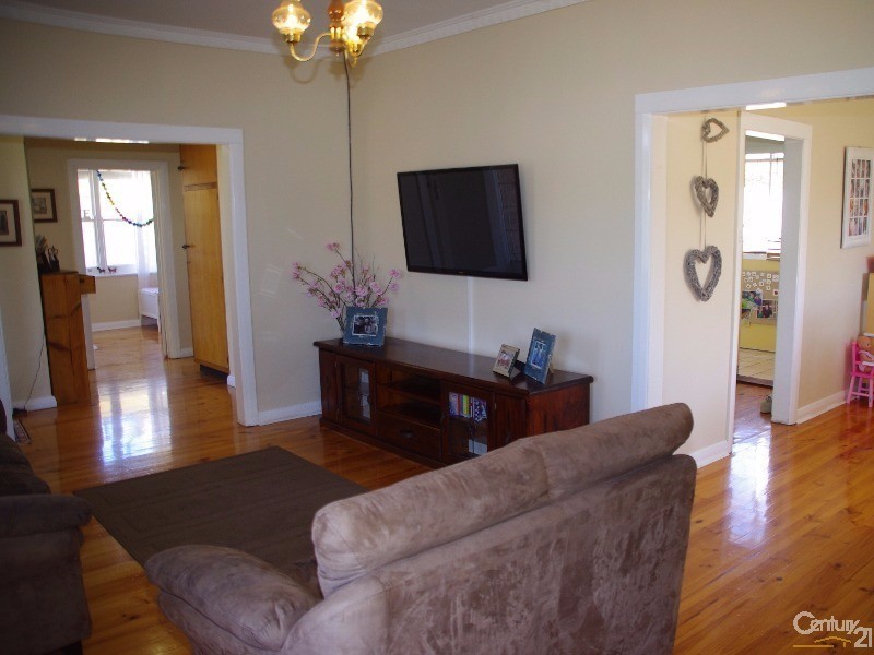 184 Bay Road, Moonta Bay SA 5558