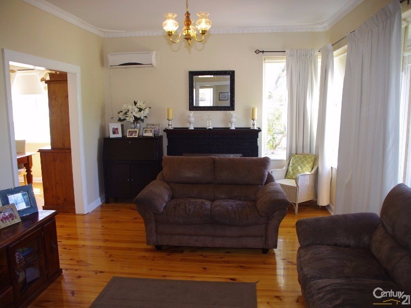 184 Bay Road, Moonta Bay SA 5558