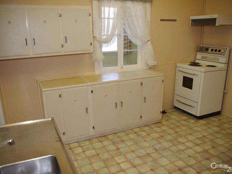 9 Caroline Street, Moonta SA 5558