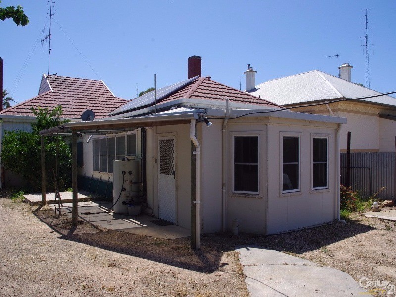 9 Caroline Street, Moonta SA 5558