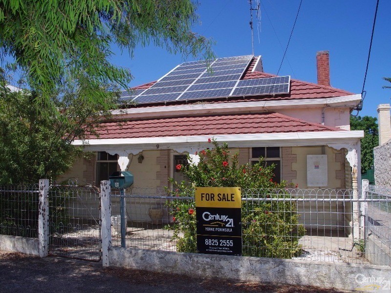 9 Caroline Street, Moonta SA 5558