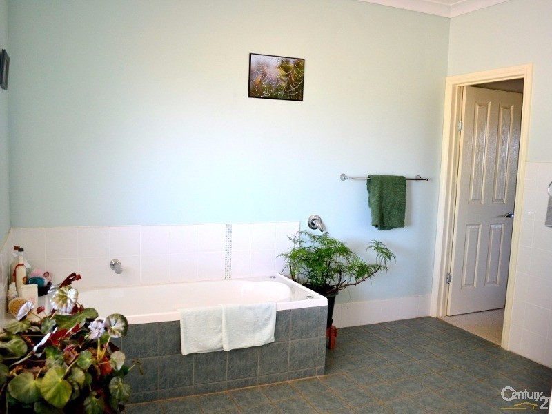 12881 Spencer Highway, Moonta SA 5558