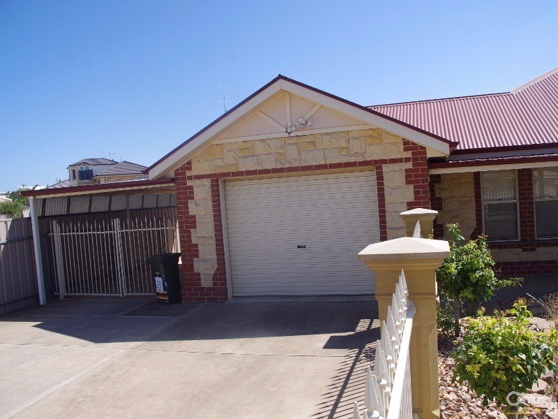 13 Lyndon Avenue, Moonta Bay SA 5558