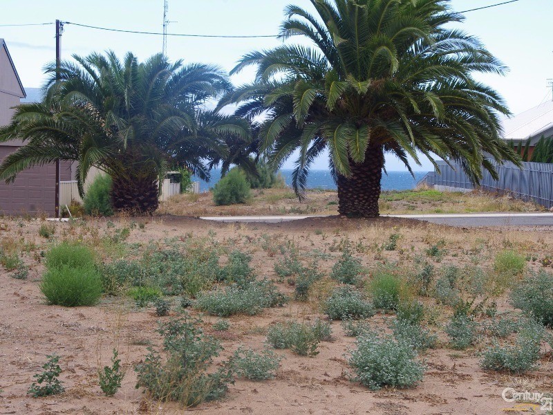 18 Prankerd Street, Moonta Bay SA 5558